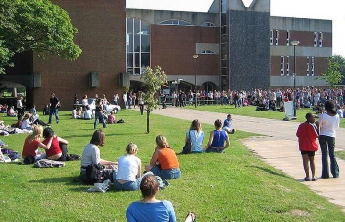 Le università britanniche pesano per il calo degli studenti stranieri