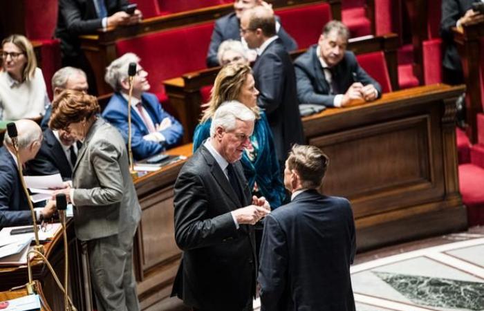 All'Assemblea nazionale, Michel Barnier indebolito dalle strategie del “tutti per sé” di Gabriel Attal e Laurent Wauquiez