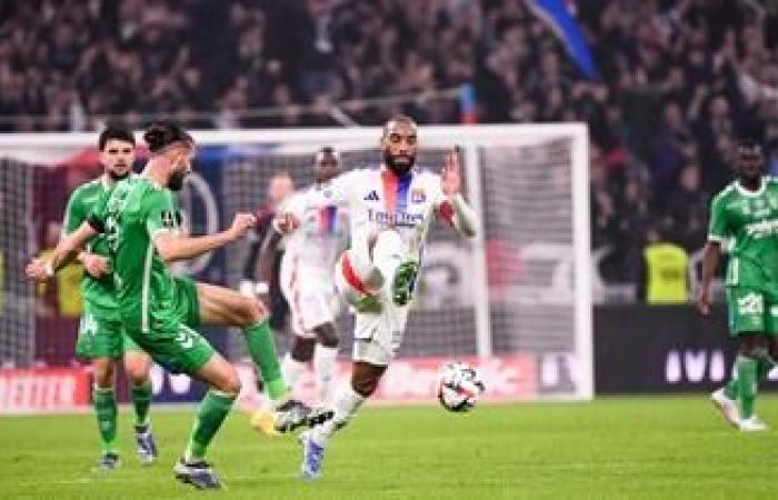 cori omofobi sentiti durante la partita tra Le Havre e Reims