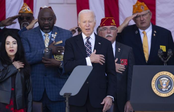 Celebrazioni del Giorno della Memoria | Biden rende gli ultimi omaggi ai veterani americani