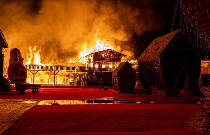 Devastante incendio al villaggio di Natale Barcarès: il mercatino di Natale parzialmente distrutto prima della sua apertura