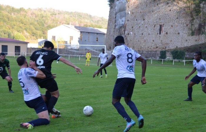 Aubin. La squadra dei pennant vince a Cahors e risale la classifica