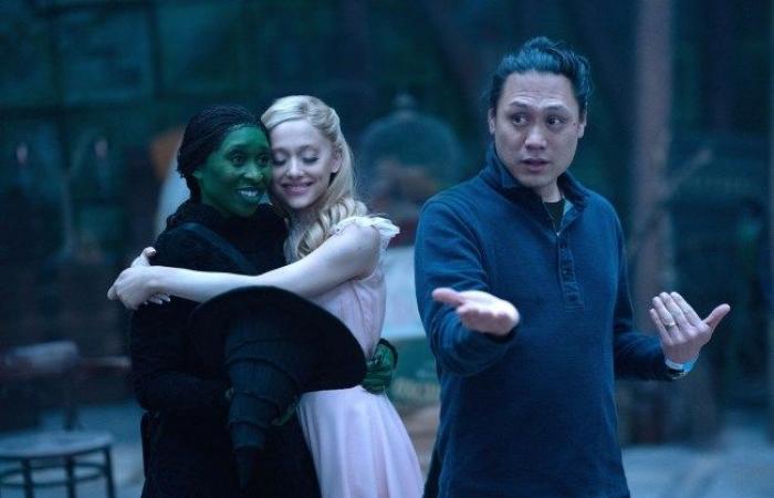 Wicked stupisce gli elettori degli Oscar in viaggio verso il botteghino