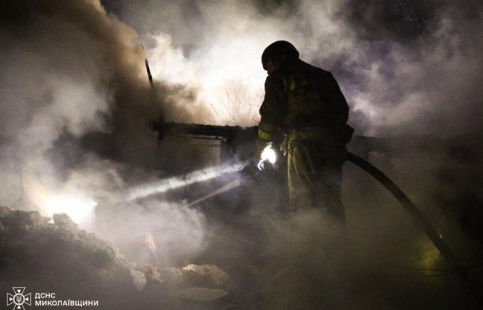 Allarmi aerei sono scattati quasi ovunque in Ucraina, attacchi russi su Mykolaiv e Zapporizhia