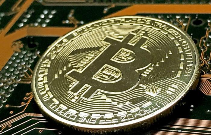 Bitcoin a più di $ 82.000