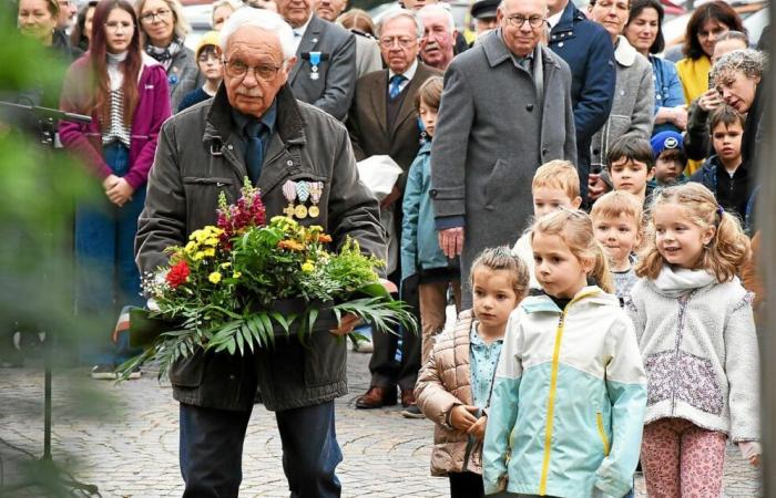 11 novembre: a Lannion 200 persone si sono radunate per “difendere la pace”