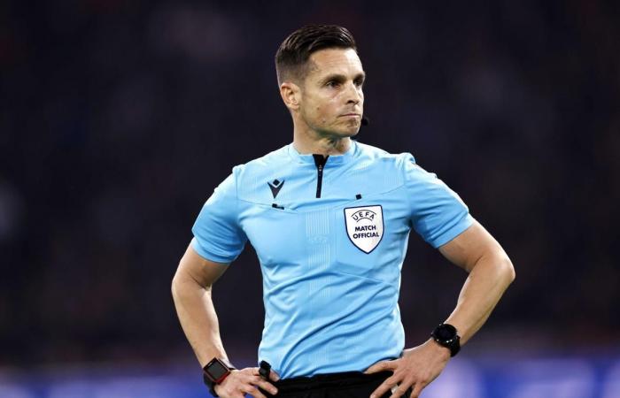 ARBITRO REAL SOCIEDAD – BARÇA | Chi è Guillermo Cuadra Fernández, arbitro della Real Sociedad