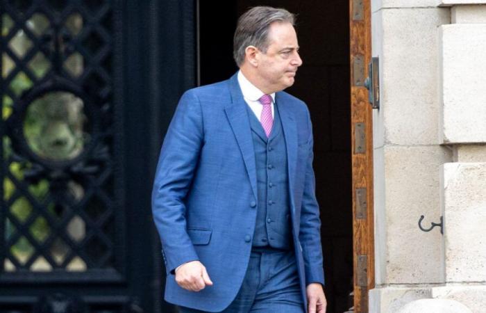 Formazione di un governo federale: Bart De Wever ha appuntamento martedì con il Re, quali sono le possibili soluzioni?