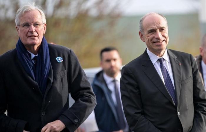 se Jean-François Copé ritiene che la Francia “non ha bisogno” dell’11 novembre, Michel Barnier sostiene di esserne “attaccato”