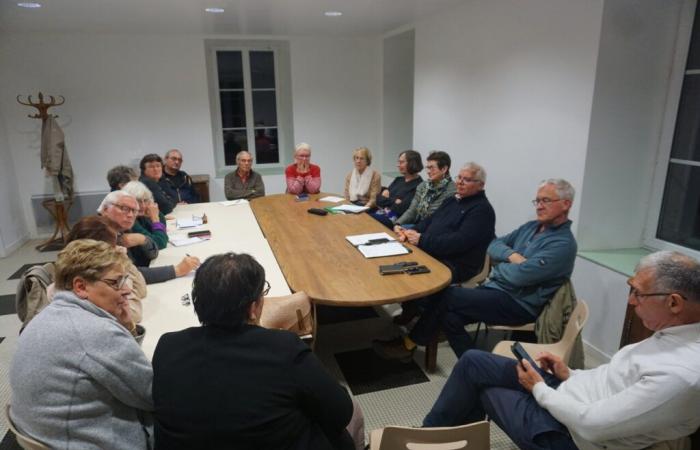 In questo piccolo paese del Calvados, verso il ritorno della festa di Marie-Joly