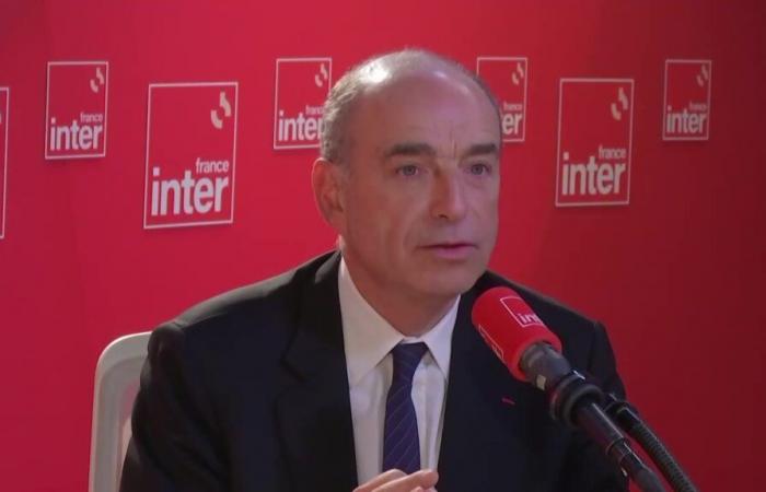 “Se n’è andato da solo…”: il sorriso di Jean-François Copé scompare e alza la voce davanti a Léa Salamé