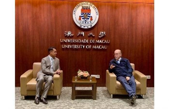 Il vice segretario generale del segretariato permanente del Forum Macao visita l'UM