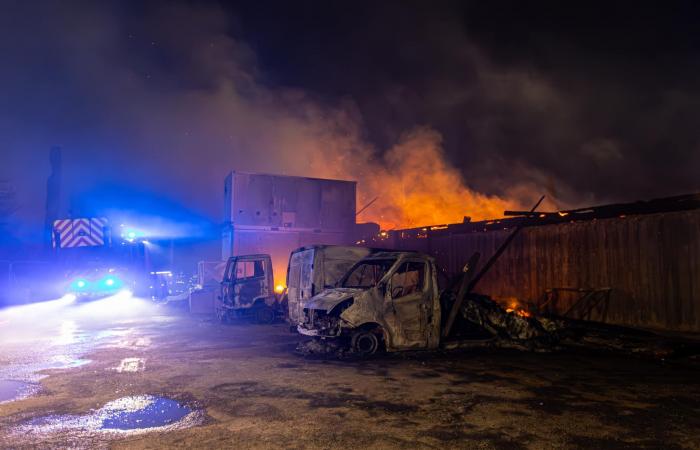 Devastante incendio al villaggio di Natale Barcarès: il mercatino di Natale parzialmente distrutto prima della sua apertura