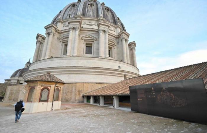 NELLE IMMAGINI | Basilica di San Pietro a Roma esposta da AI