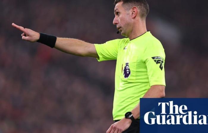 L'arbitro David Coote è stato sospeso per il video evidente dello sfogo sboccato di Klopp | Liverpool