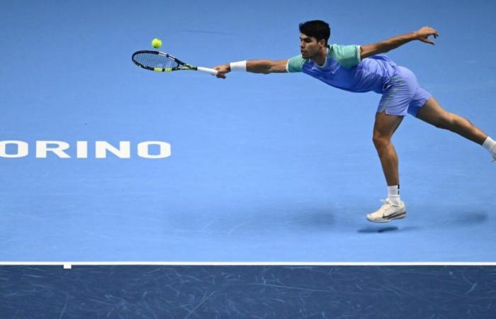 Alcaraz inizia con una battuta d'arresto all'ATP Tennis Masters