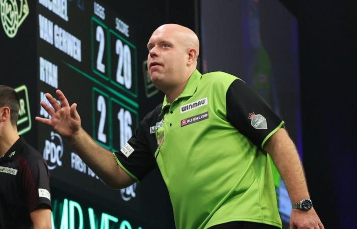 Grand Slam of Darts 2024: Michael van Gerwen e Michael Smith subiscono un’uscita anticipata shock dopo la sconfitta contro Ryan Joyce | Notizie sulle freccette