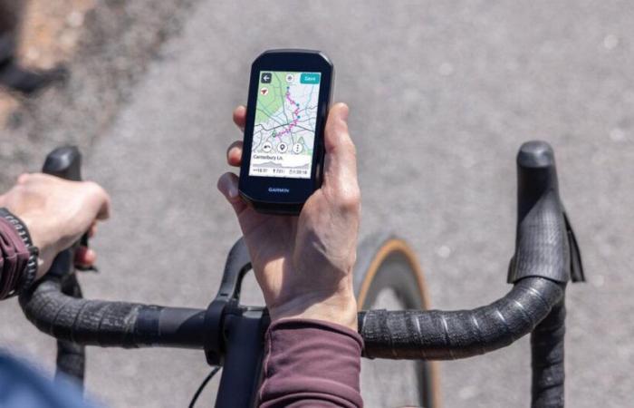 Il GPS per bici Garmin Edge 1050 è al prezzo più basso, è ora di iniziare una nuova avventura!