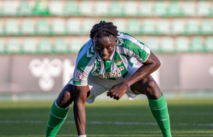 Souleymane Faye, questo giovane attaccante senegalese che bussa alla porta della prima squadra del Real Betis