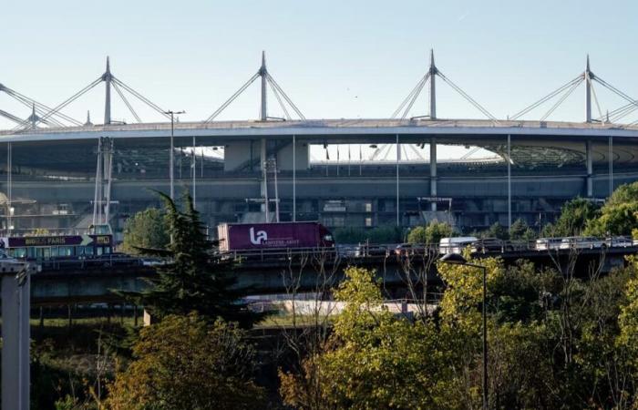 sono i posti che faticano a vendere, verso l’affluenza più bassa nella storia dei Blues allo Stade de France?