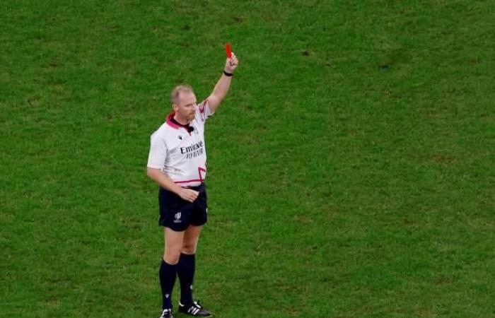 Il World Rugby dovrebbe ritardare di venti minuti l’adozione della regola del cartellino rosso