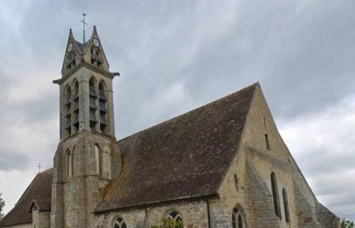 Incisioni medievali rinvenute in una chiesa a Seine-et-Marne prima dei lavori