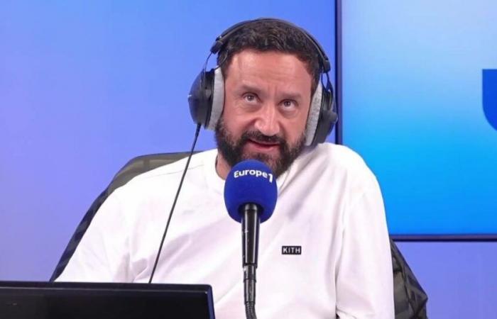 Jean-Michel Aphatie individua Cyril Hanouna che ha dato la parola su Europa 1 a un ex deputato vicino a Philippe de Villiers e alla RN, senza presentarlo chiaramente