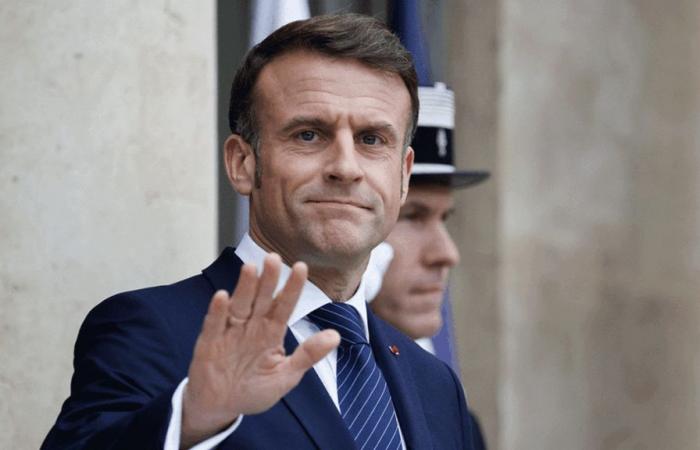 Il sostegno all’Ucraina, “una priorità assoluta per tutto il tempo necessario”, insiste Emmanuel Macron