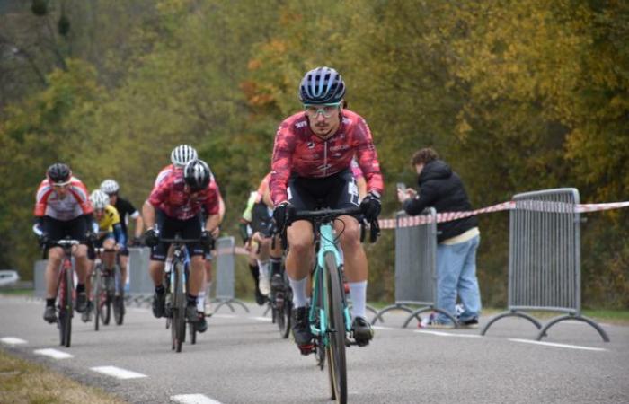 Il ciclocross di Belmont-de-la-Loire attira ancora così tante persone