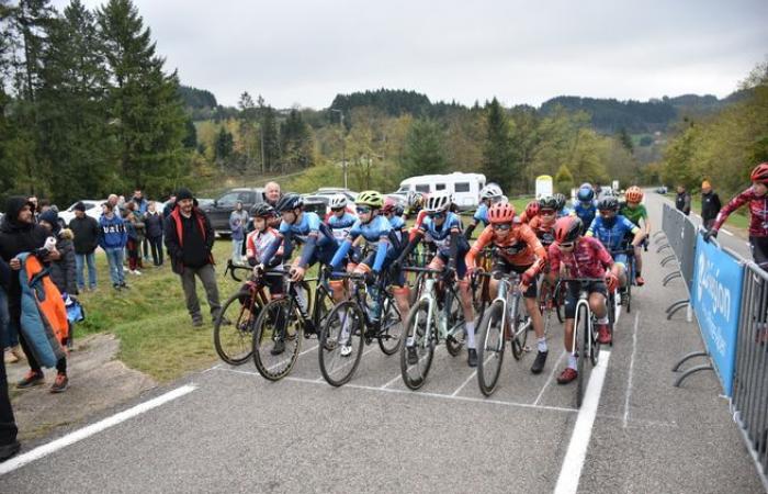 Il ciclocross di Belmont-de-la-Loire attira ancora così tante persone