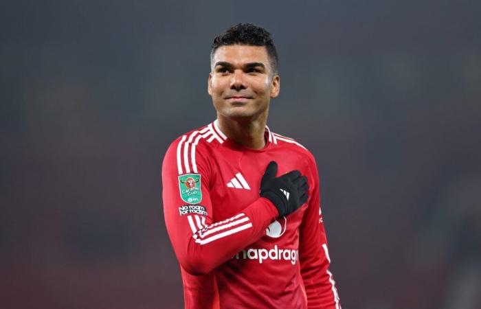 Casemiro reagisce mentre il Manchester United annuncia l’uscita di Ruud van Nistelrooy, invia un messaggio potente