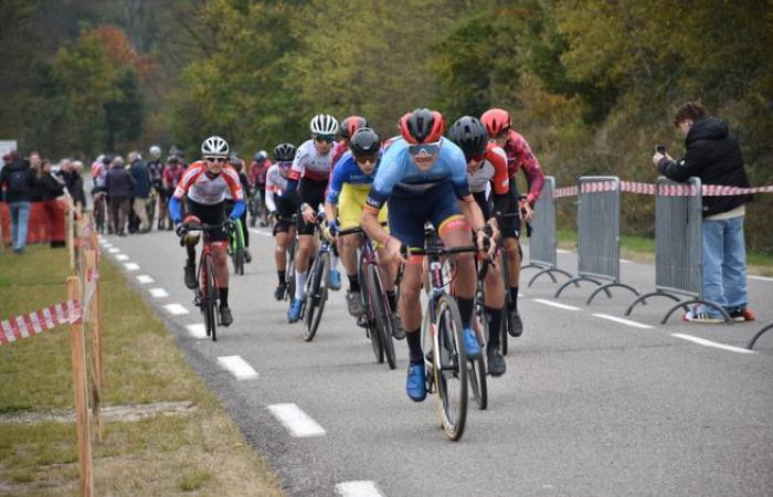 Il ciclocross di Belmont-de-la-Loire attira ancora così tante persone