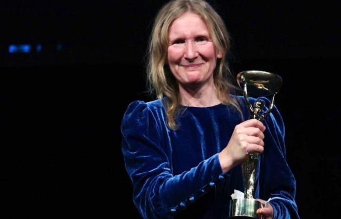 Premio letterario: la britannica Samantha Harvey, vincitrice del Booker Prize 2024