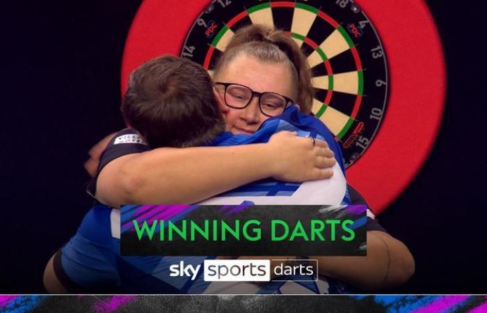 Grand Slam of Darts 2024: James Wade e Rob Cross si assicurano gli ultimi 16 posti mentre Beau Greaves vince | Notizie sulle freccette