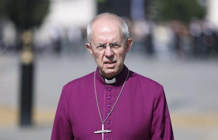 Dimissioni del leader della Chiesa anglicana Justin Welby, schizzate