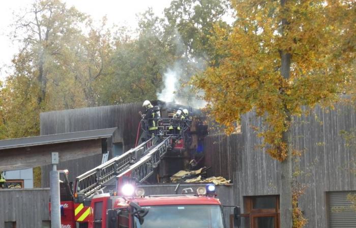 Muore un sindaco di Loiret, incendio nell'asilo nido, la parrucchiera salva la sua cliente… Tra le 5 notizie di martedì 12 novembre a Loiret