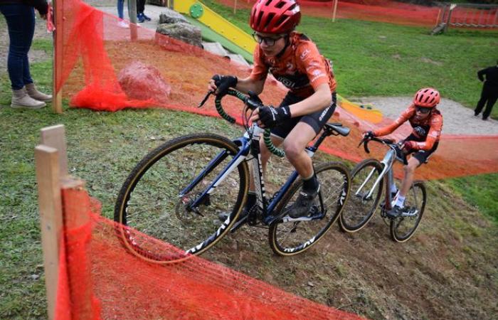 Il ciclocross di Belmont-de-la-Loire attira ancora così tante persone