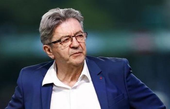 Jean-Luc Mélenchon accusa Bruno Retailleau di mantenere un “clima marcio” che mette “in pericolo” i ribelli