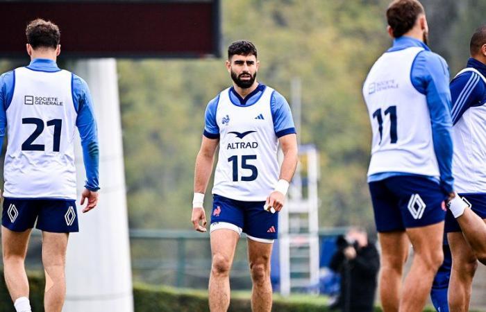 XV di Francia – La probabile composizione degli Azzurri che affronteranno la Nuova Zelanda: Antoine Dupont partito in allenamento, Romain Buros in difesa