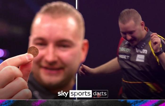 Grand Slam of Darts 2024: Michael van Gerwen e Michael Smith subiscono un’uscita anticipata shock dopo la sconfitta contro Ryan Joyce | Notizie sulle freccette