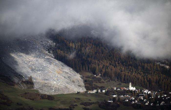 Colata di detriti a Brienz: il villaggio grigionese di Brienz deve essere evacuato entro domenica pomeriggio