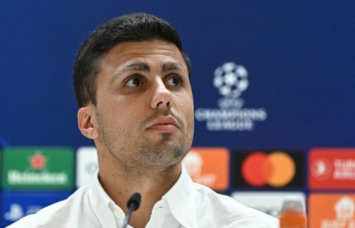 Rodri, Pallone d’Oro 2024: “Quando tutta la sala gridava il nome di Vinícius, ho alzato il mio…”