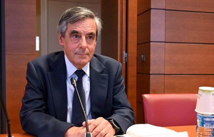 Caso François Fillon: perché l'ex primo ministro vuole restituire i soldi e versare quasi 700.000 euro all'Assemblea