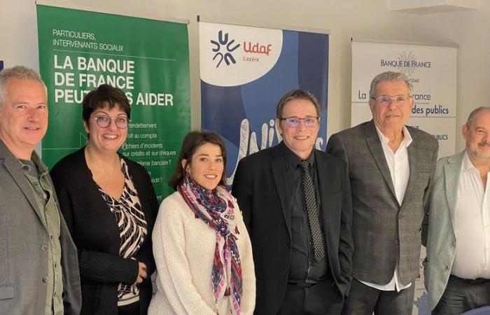 La Banque de France e l'Unione Dipartimentale delle Associazioni Familiari rafforzano la loro partnership a favore delle famiglie