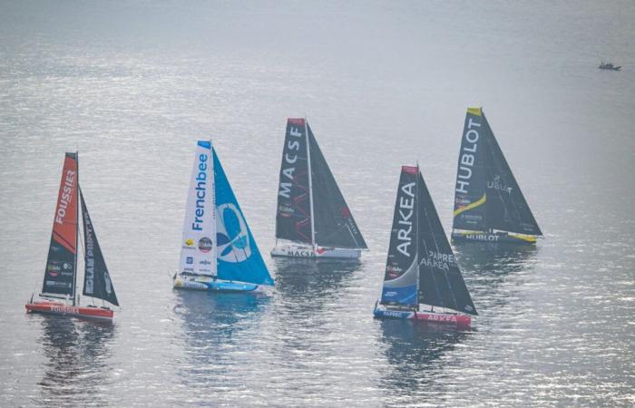 Les Sables-d’Olonne Vendée Globe VIDEO Sébastien Simon guadagna quota…