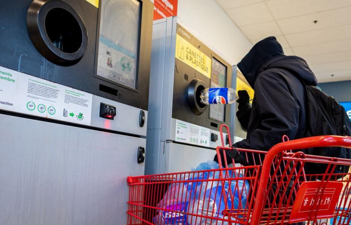 Deposito sui contenitori per bevande | I negozi di alimentari temono di essere sopraffatti