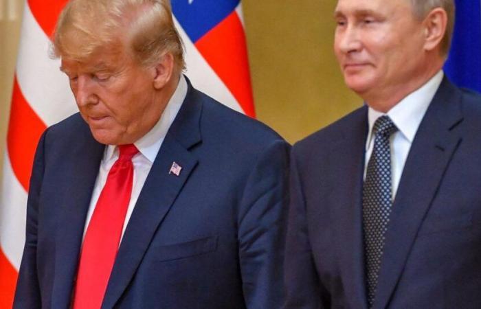 Il Cremlino nega qualsiasi scambio telefonico tra Putin e Trump