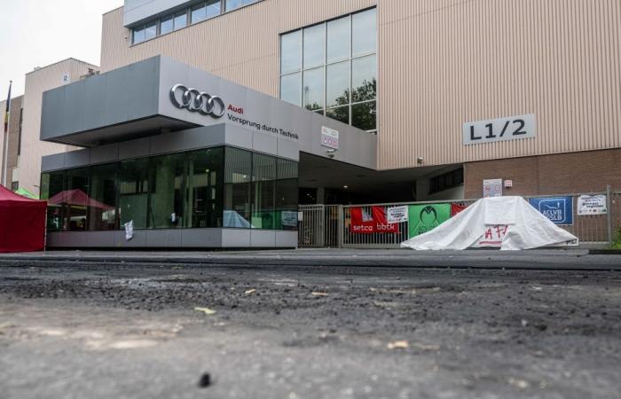 Incidente all'Audi Bruxelles: operai sequestrati dirigenti di un ufficio, un ferito lieve