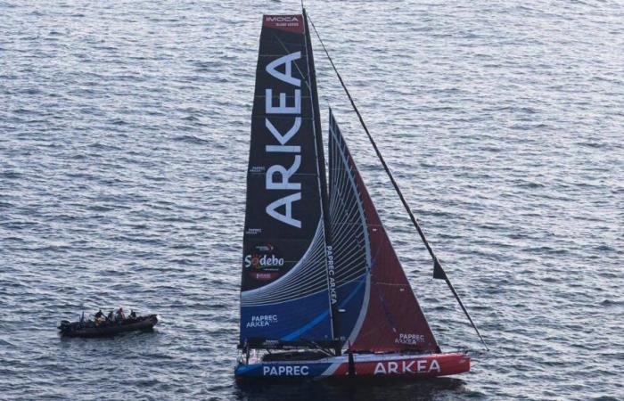 La flotta Vendée Globe procede senza grossi danni