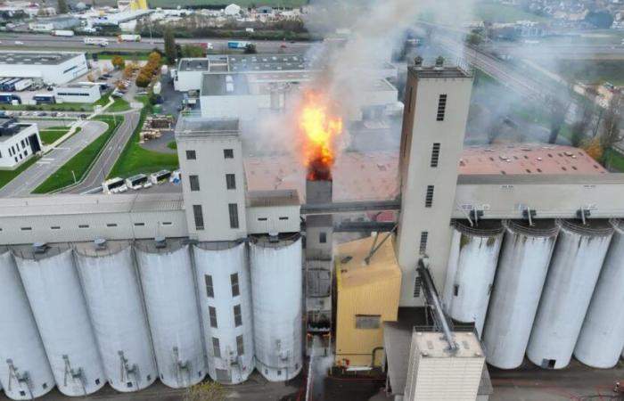 evacuazioni in corso e rischio di collasso